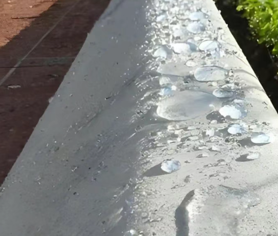 龙华硅烷浸渍涂料在混凝土保护中的应用